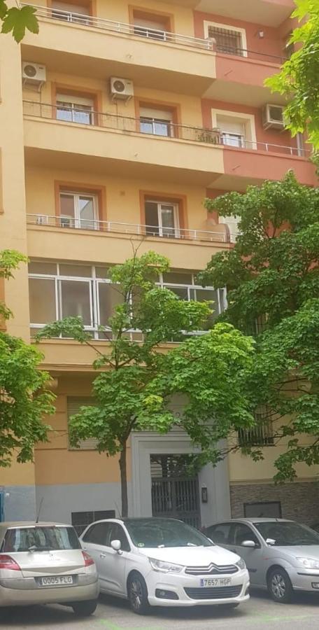Hostal Vara Μαδρίτη Εξωτερικό φωτογραφία