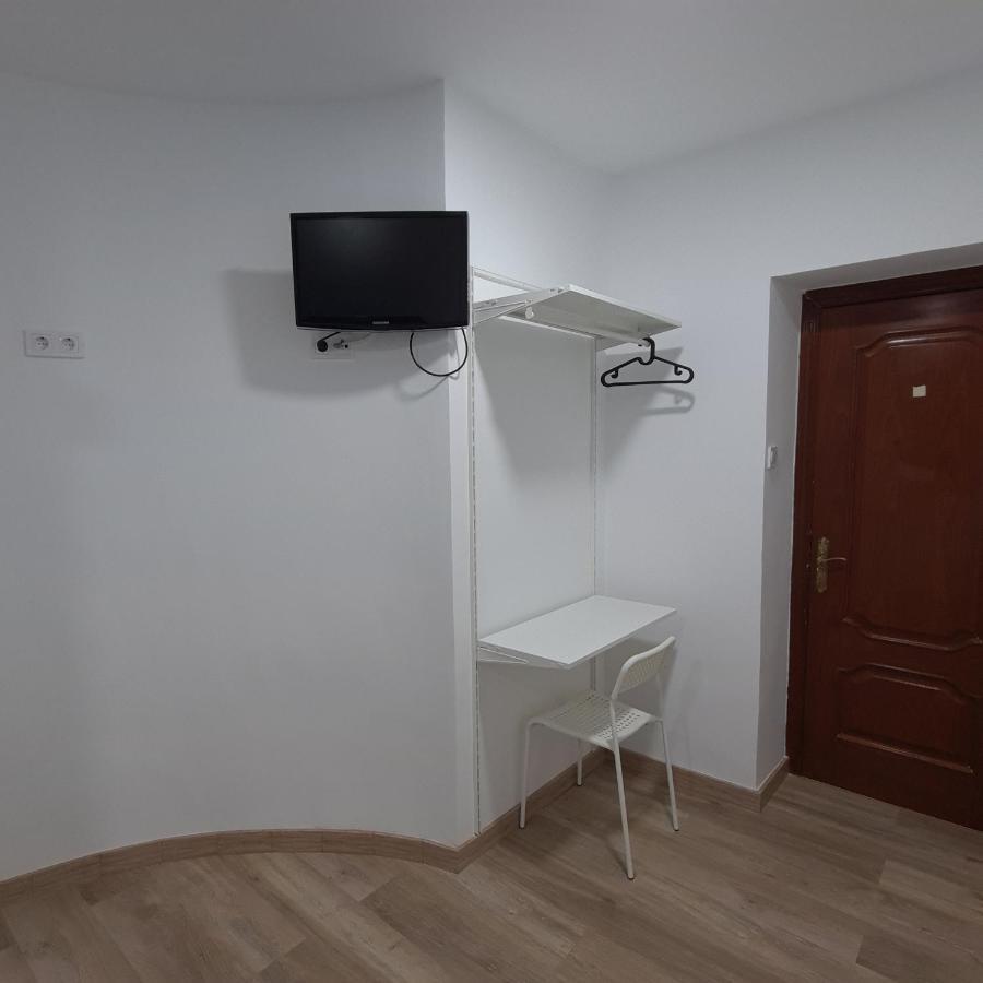 Hostal Vara Μαδρίτη Εξωτερικό φωτογραφία