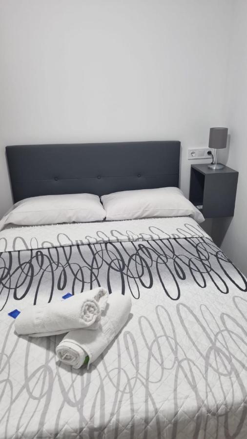 Hostal Vara Μαδρίτη Εξωτερικό φωτογραφία