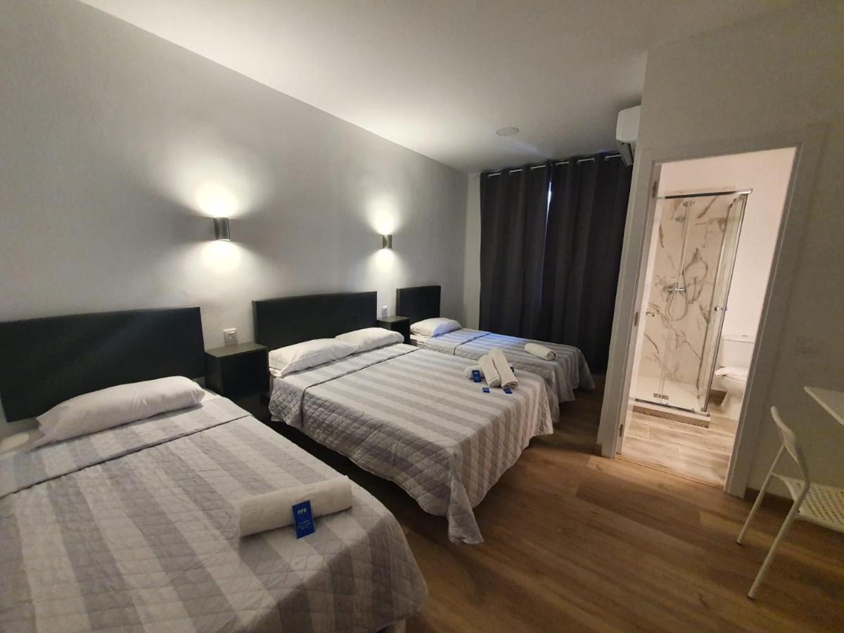 Hostal Vara Μαδρίτη Εξωτερικό φωτογραφία